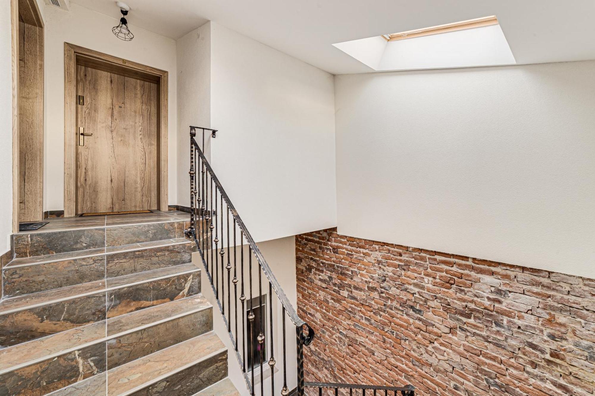 Ari Central Grand Apartments - Luxurious Stay Arad Dış mekan fotoğraf