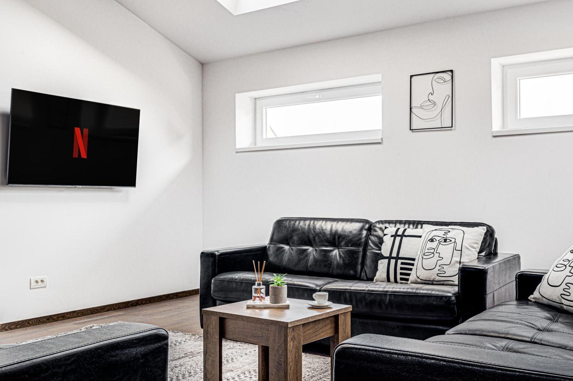 Ari Central Grand Apartments - Luxurious Stay Arad Dış mekan fotoğraf